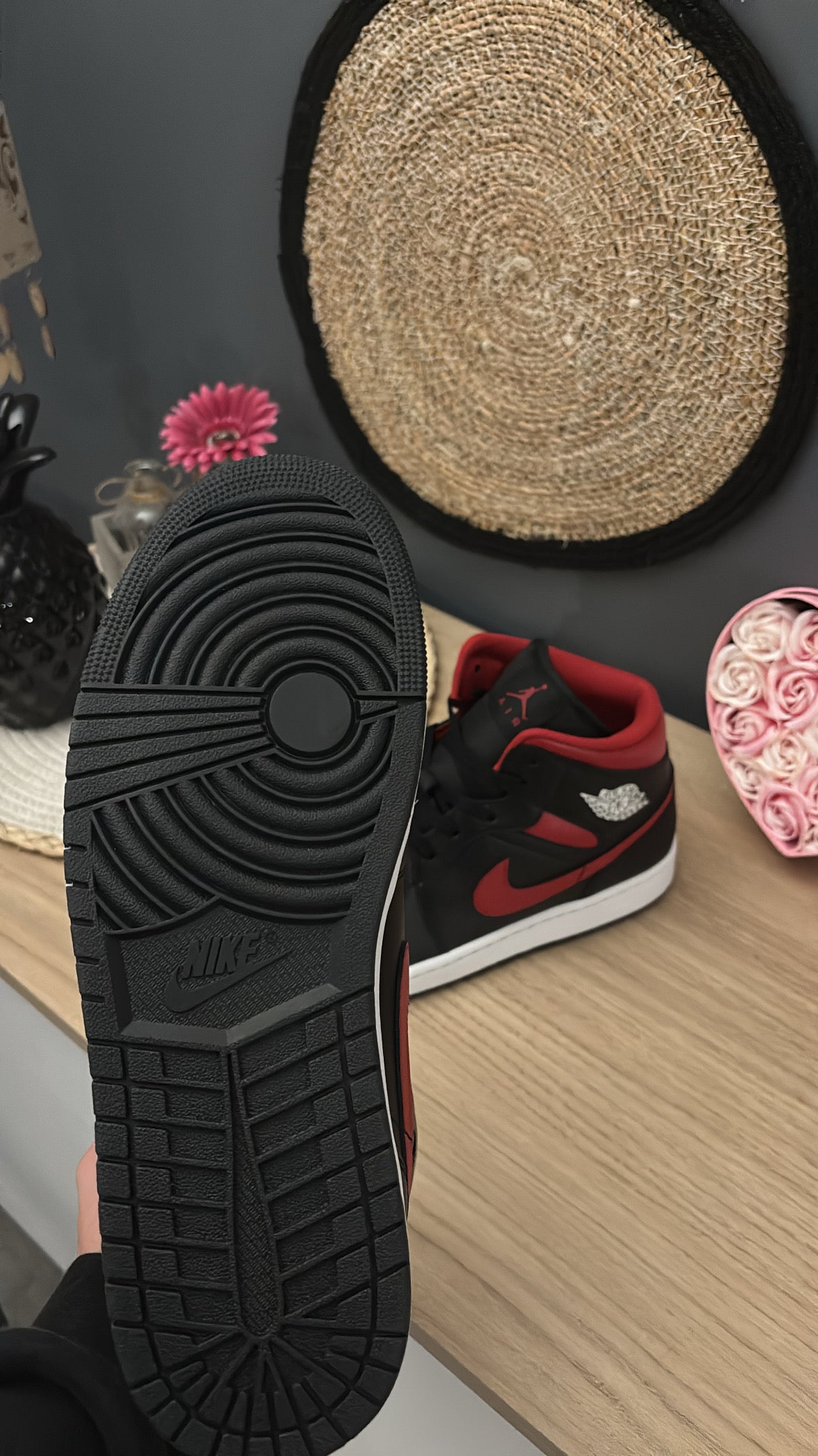 Air Jordan 1 Mid “Bred Twist” – Photos réelles – En stock 🇫🇷
