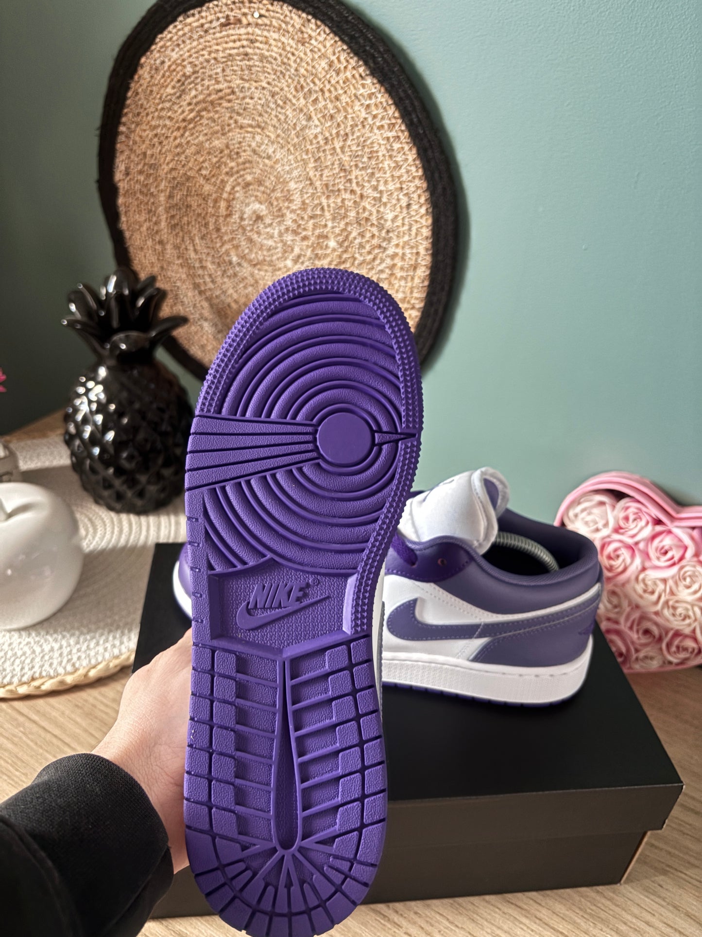 Air Jordan 1 Low “Dusty Amethyst / White / Court Purple” (GS) – Photos réelles – En stock 🇫🇷