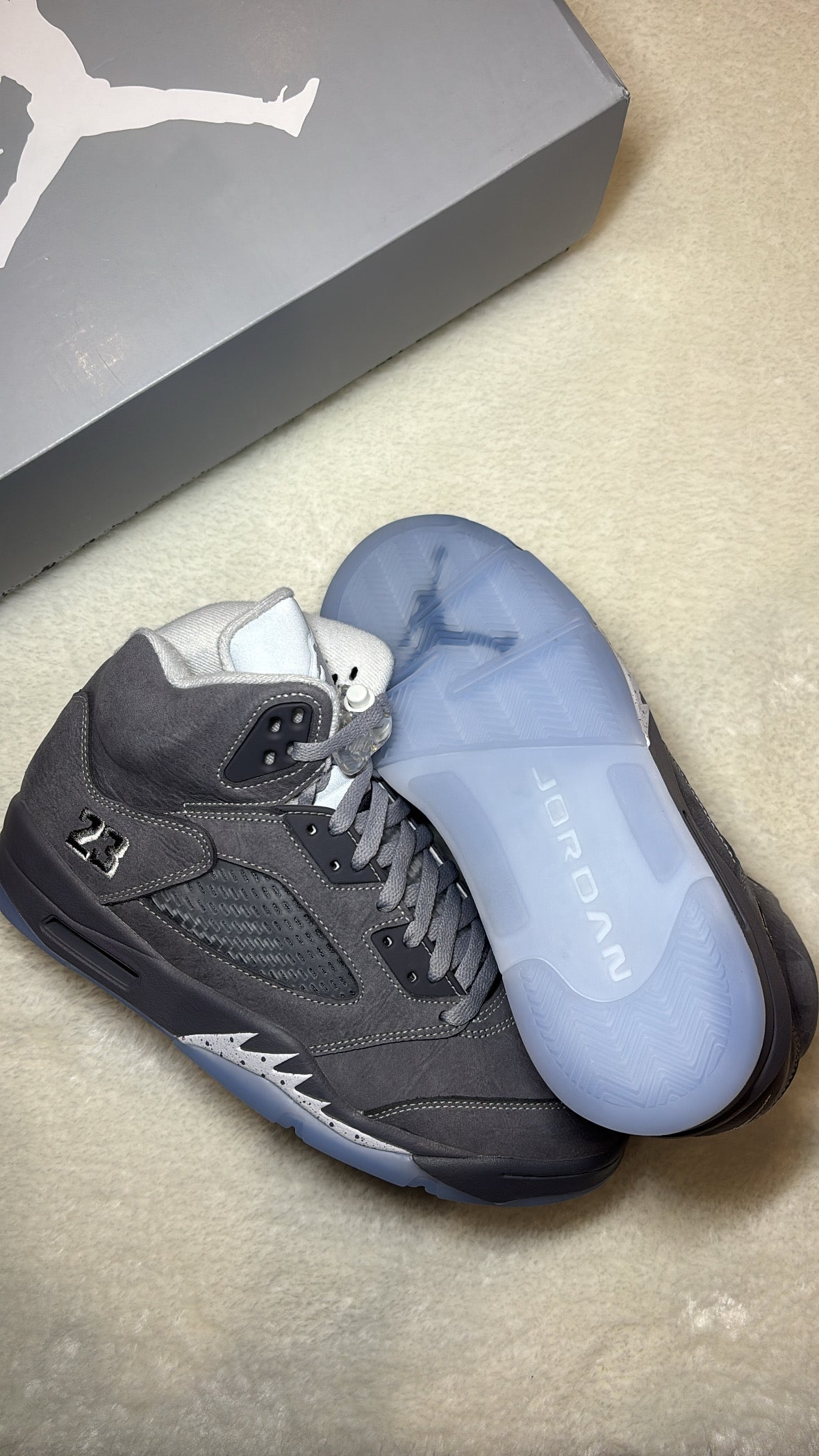 Air Jordan 5 Retro “Wolf Grey” – Photos réelles – En stock 🇫🇷