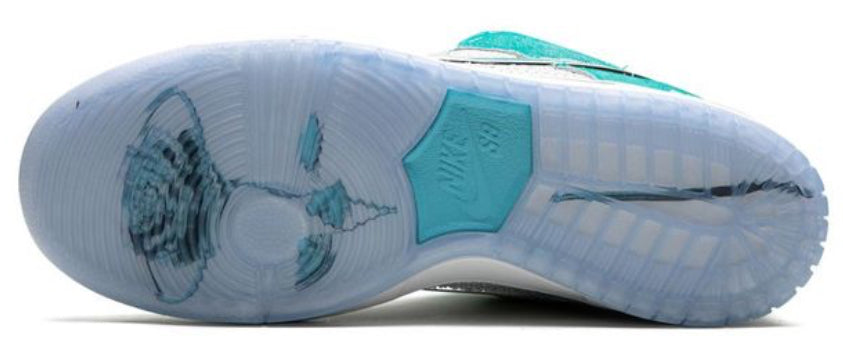 Nike Dunk Low SB April