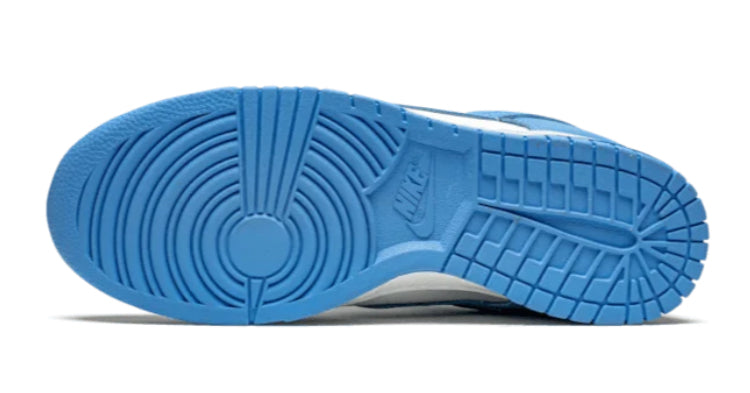 Nike Dunk Low UNC