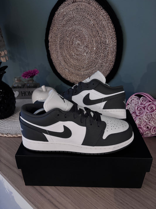 Jordan 1 Low Gris Blanc – Photos réelles – En stock 🇫🇷