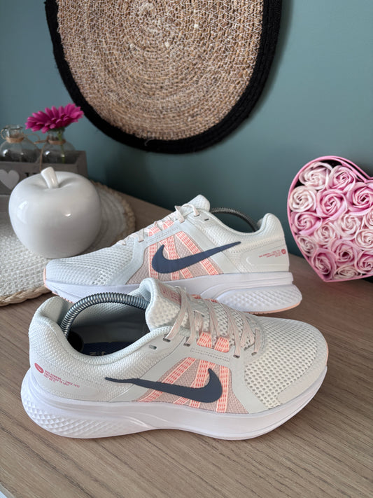 Nike Run Swift 2 Summit White / Ashen Slate – Photos réelles – En stock 🇫🇷