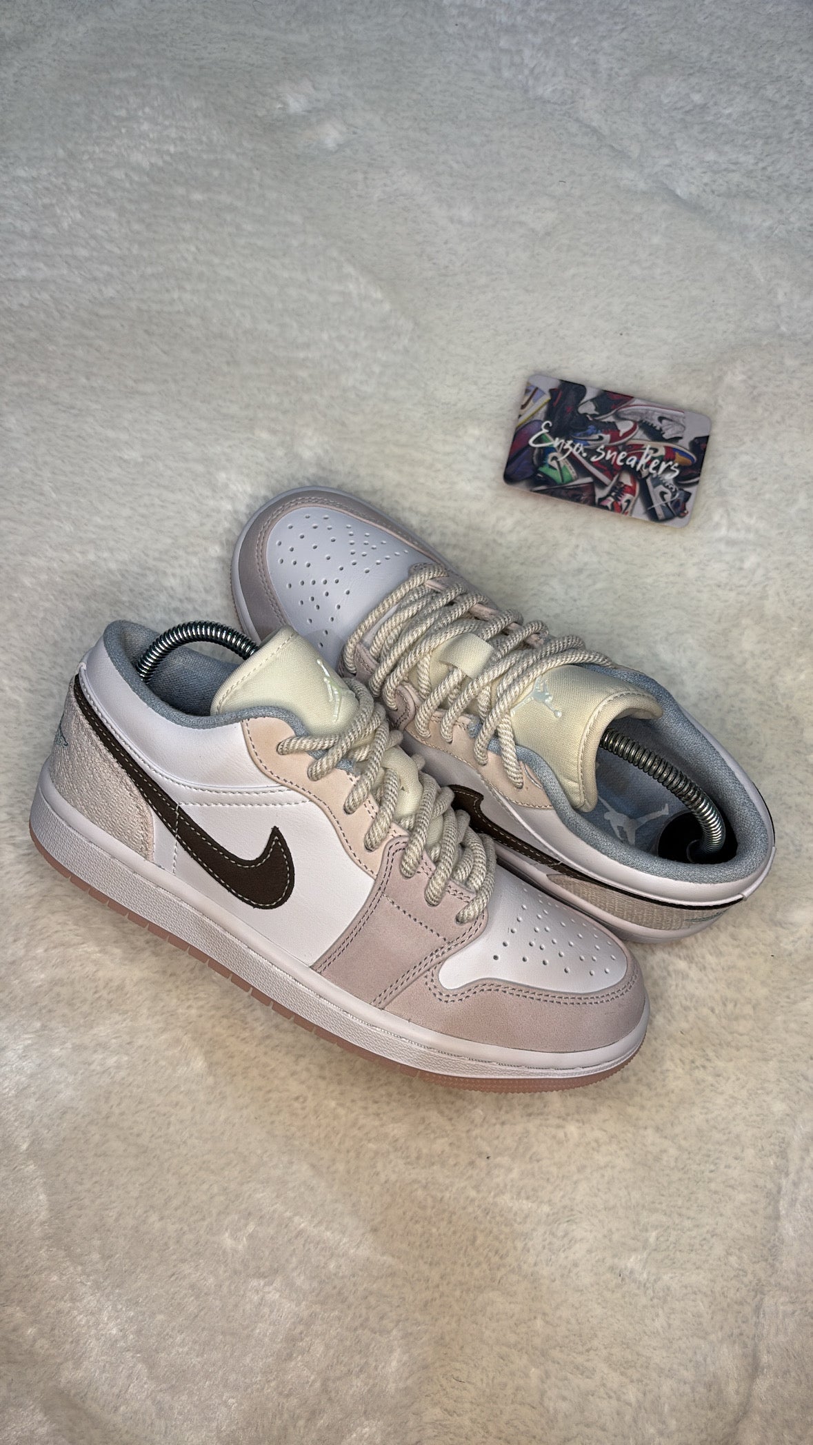 Air Jordan 1 Low “Coral” (Women) – Photos réelles – En stock 🇫🇷