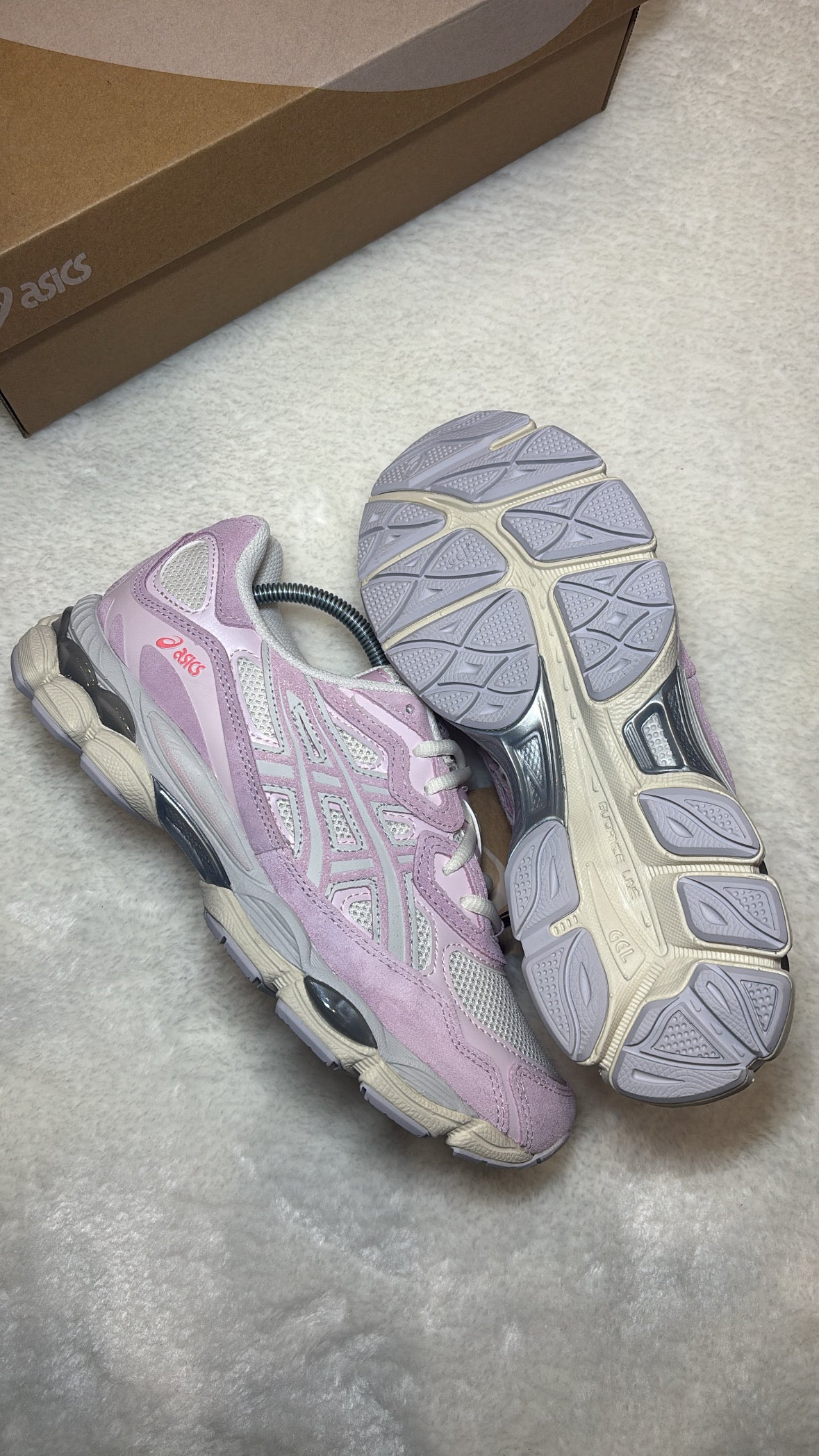 ASICS Gel-NYC “Cream / Rose Water” – Photos réelles – En stock 🇫🇷