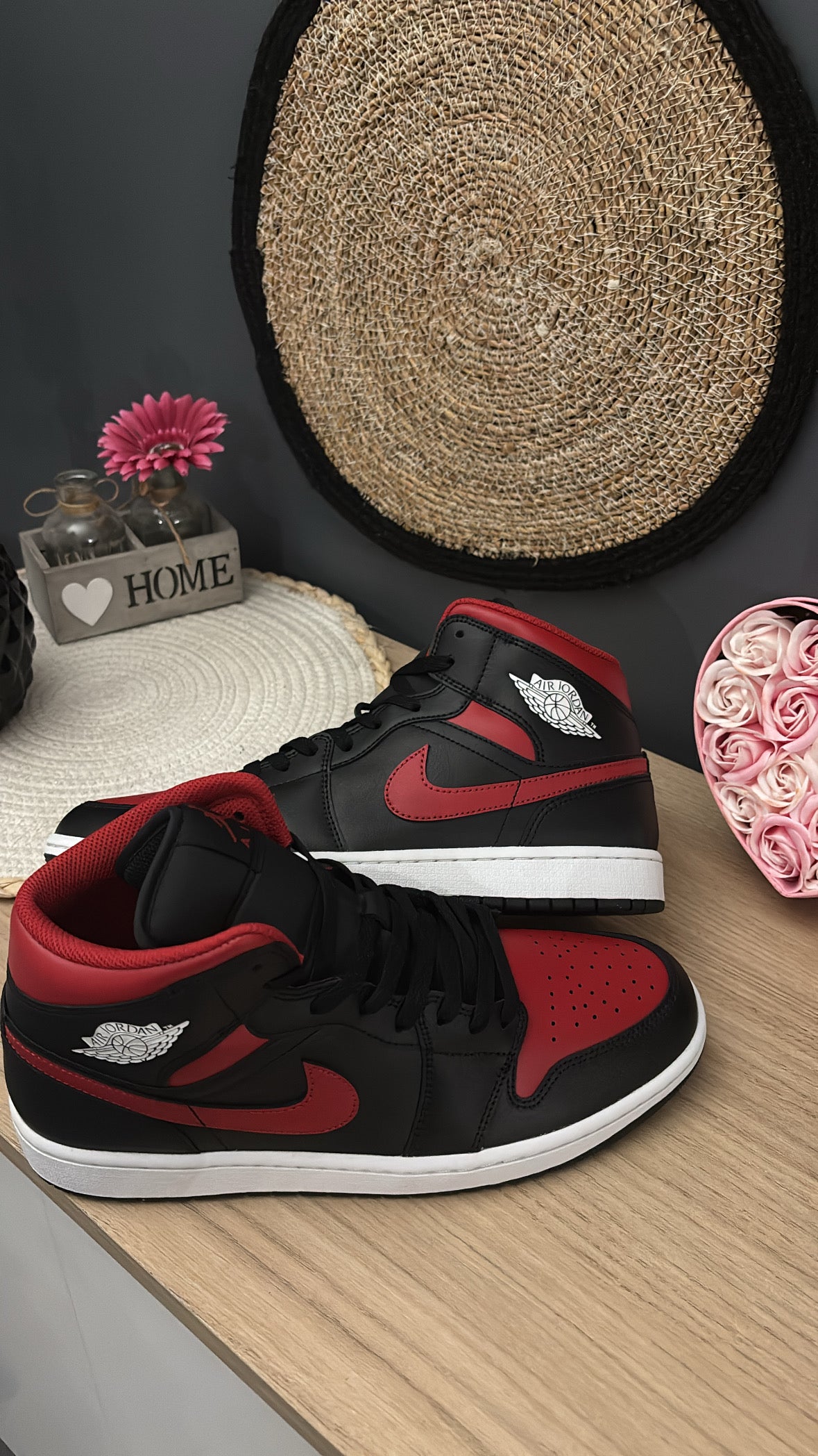 Air Jordan 1 Mid “Bred Twist” – Photos réelles – En stock 🇫🇷