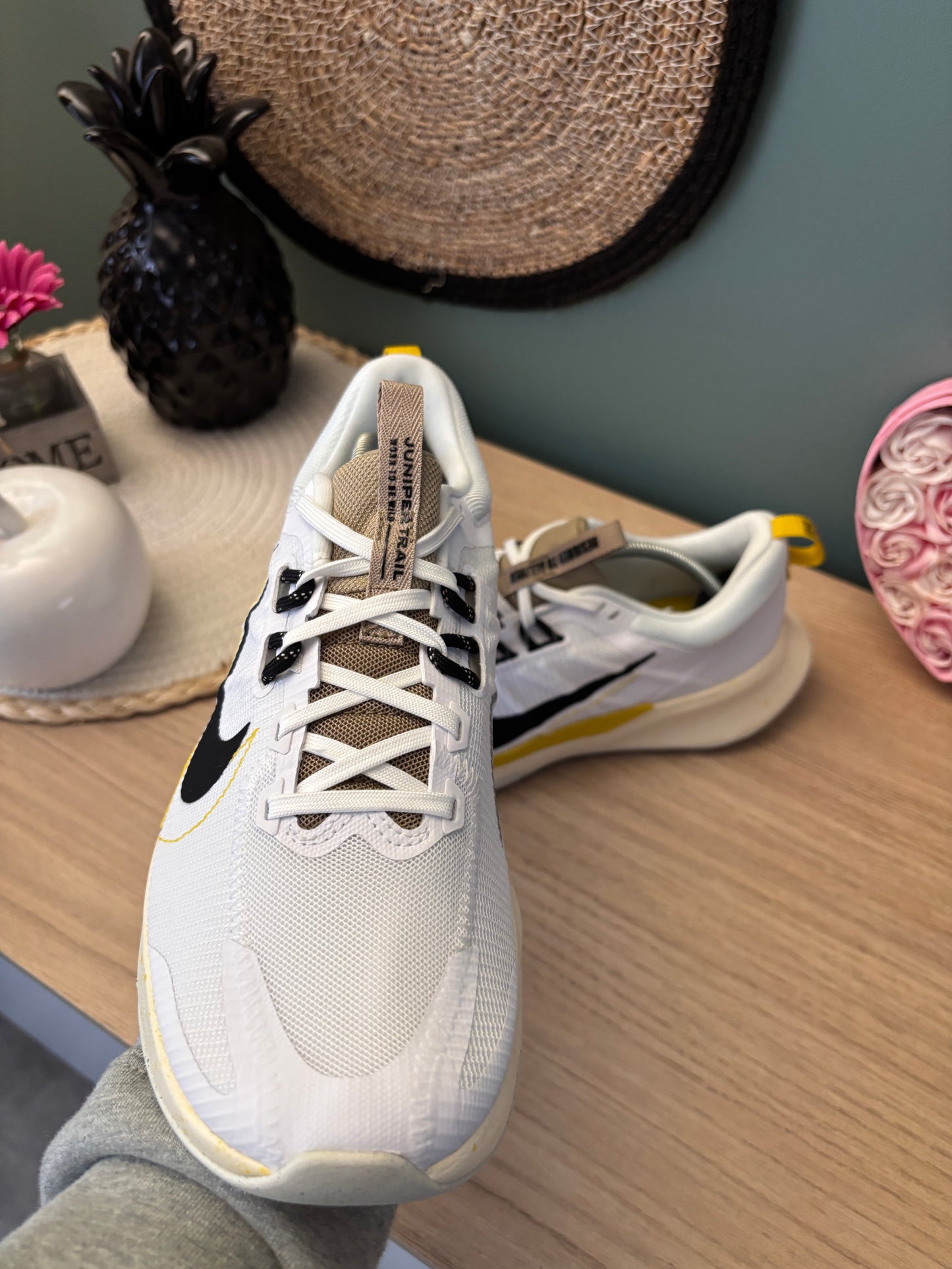 Nike Juniper Trail 2 “White / Vivid Sulfur / Khaki / Black” – Photos réelles – En stock 🇫🇷