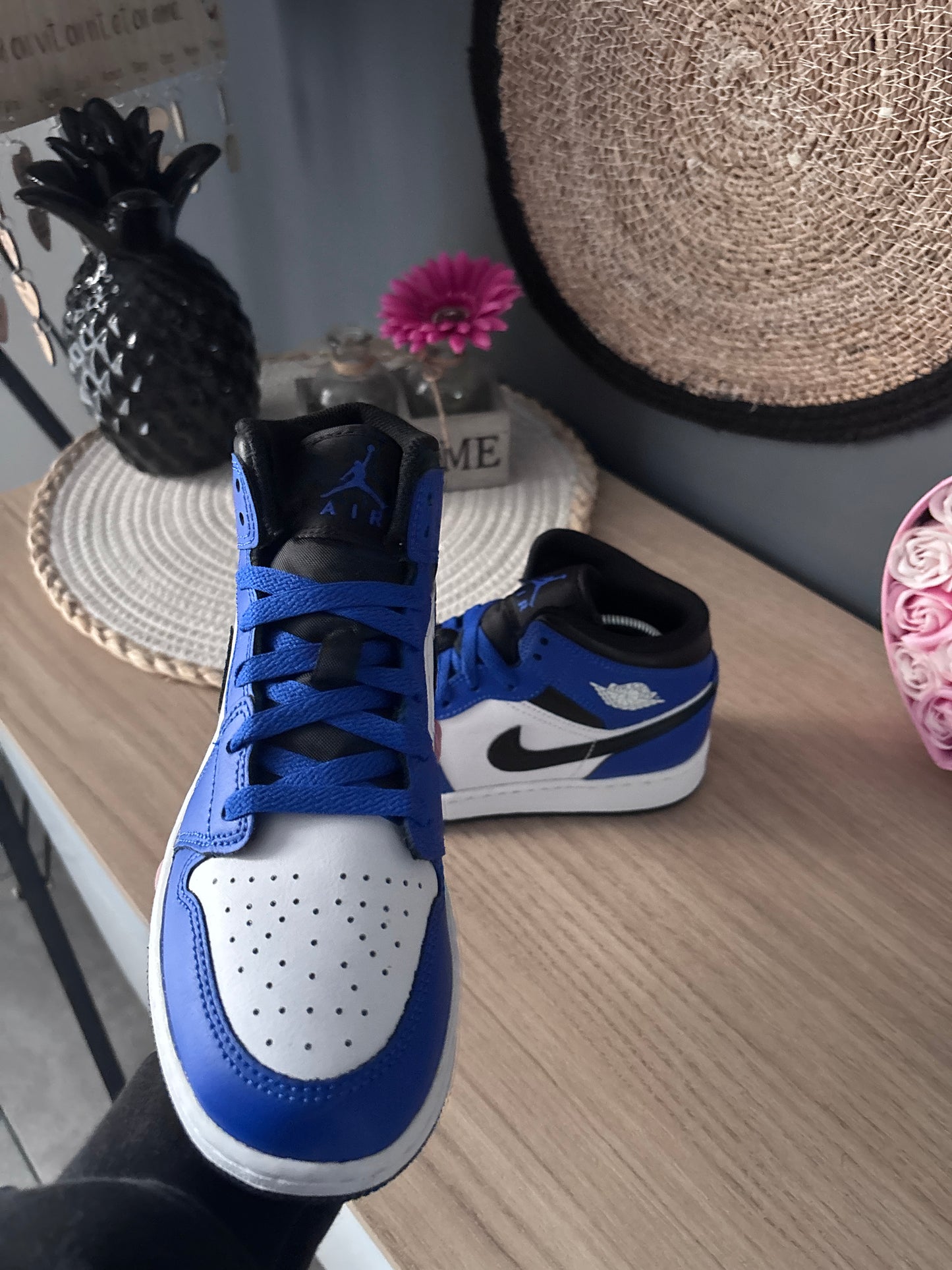 Air Jordan 1 Mid “Game Royal / White / Black” (GS) – Photos réelles – En stock 🇫🇷