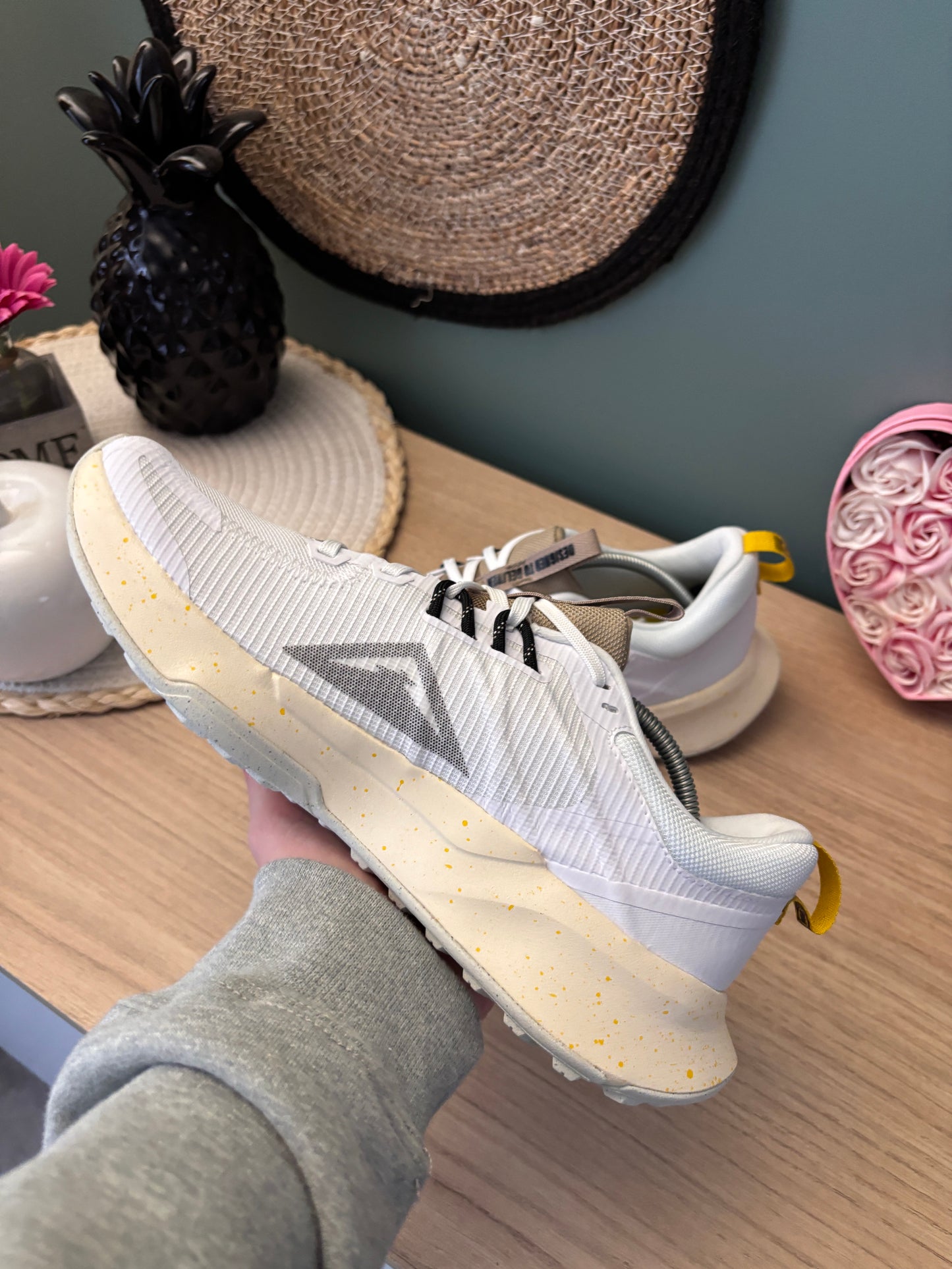 Nike Juniper Trail 2 “White / Vivid Sulfur / Khaki / Black” – Photos réelles – En stock 🇫🇷