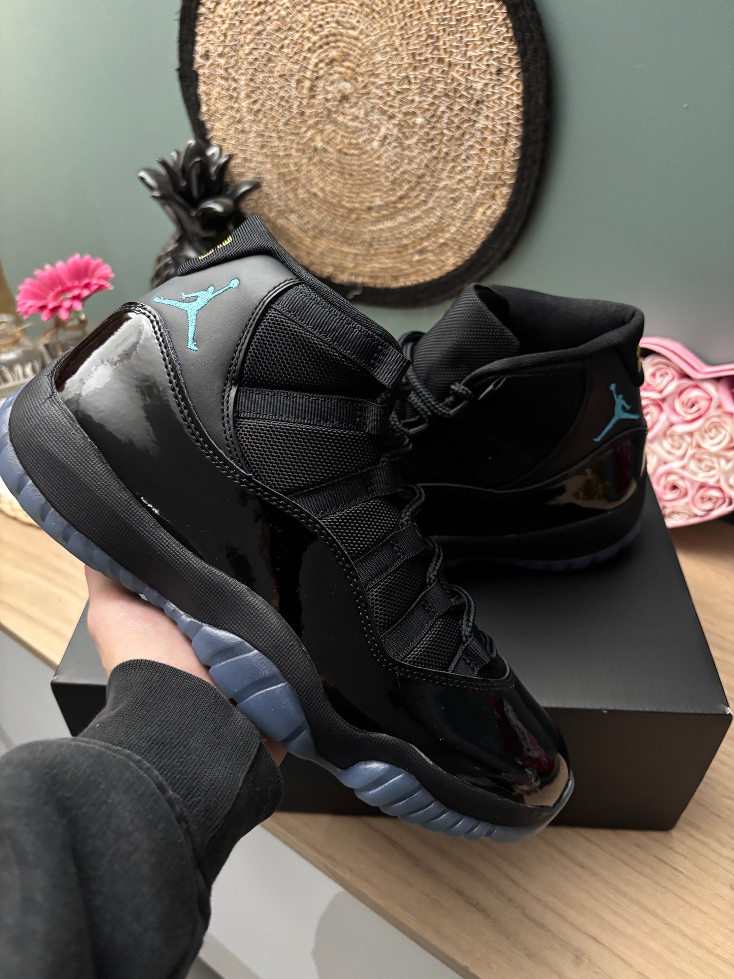 Air Jordan 11 Retro “Gamma Blue” 2025 – Photos réelles – En stock 🇫🇷