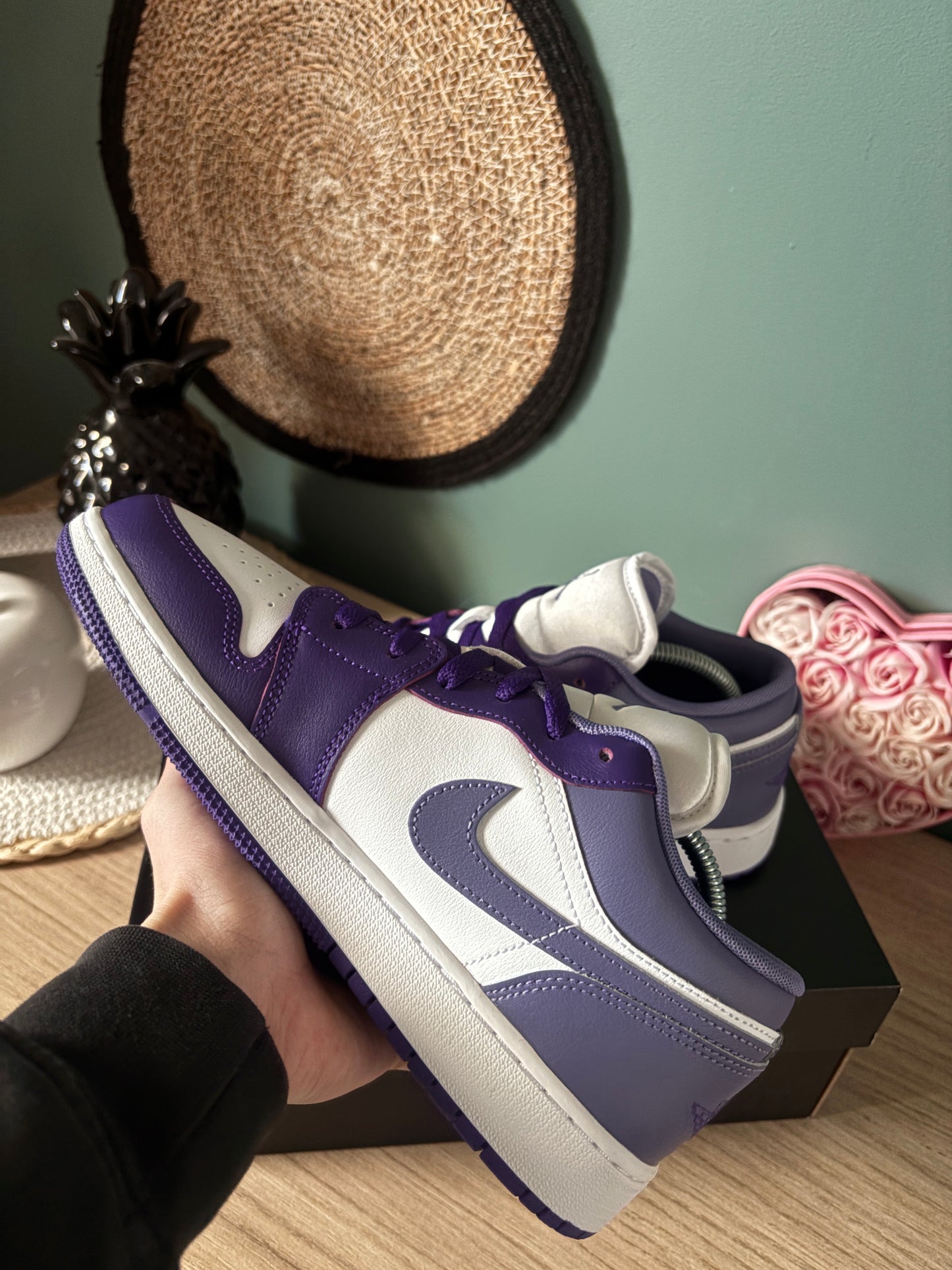 Air Jordan 1 Low “Dusty Amethyst / White / Court Purple” (GS) – Photos réelles – En stock 🇫🇷