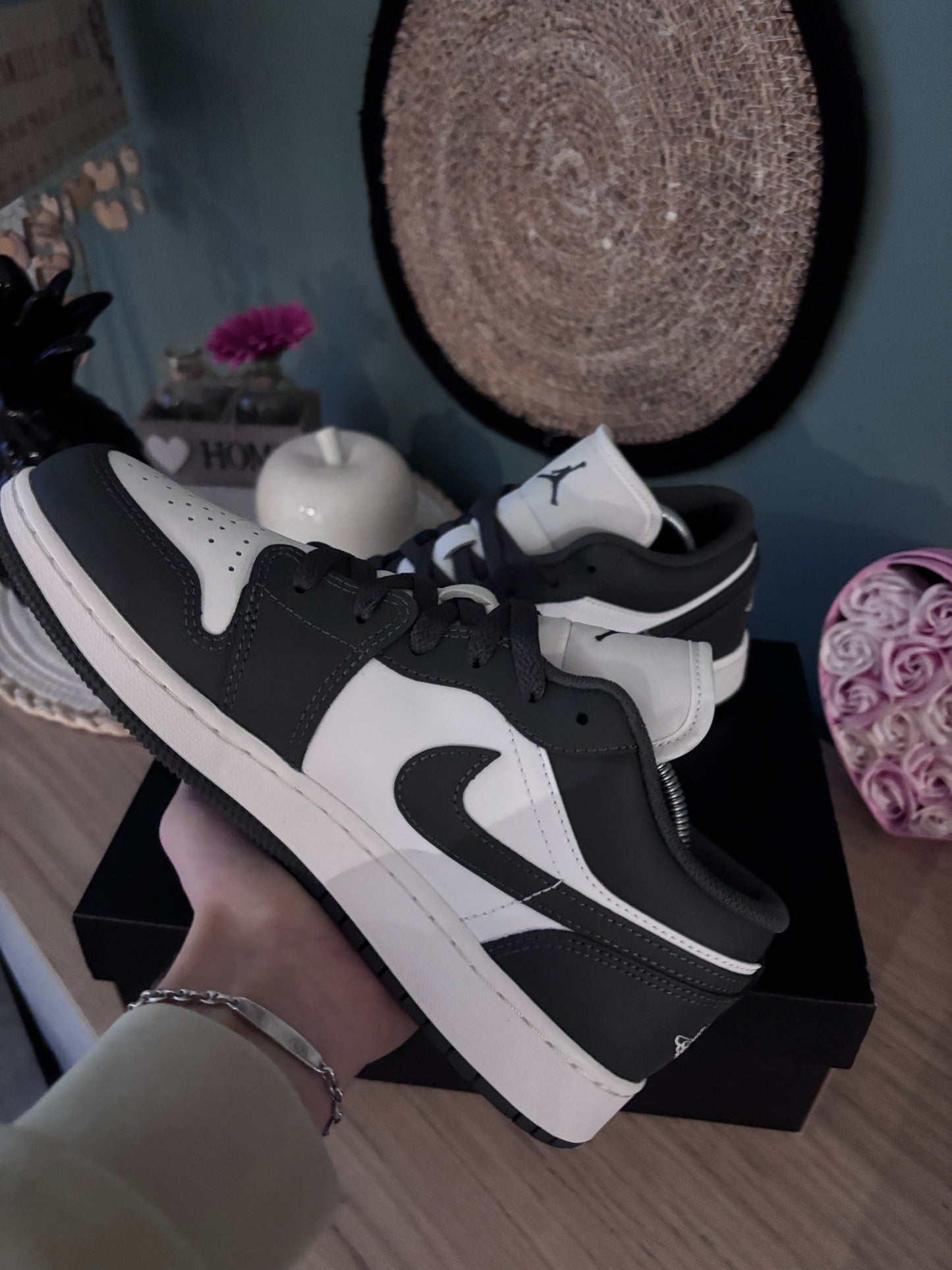 Jordan 1 Low Gris Blanc – Photos réelles – En stock 🇫🇷