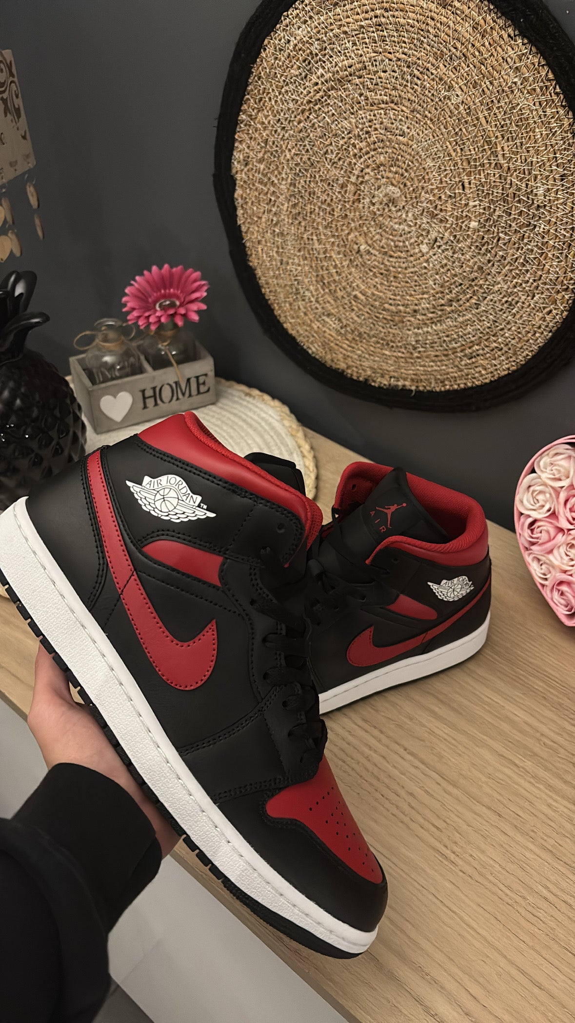 Air Jordan 1 Mid “Bred Twist” – Photos réelles – En stock 🇫🇷