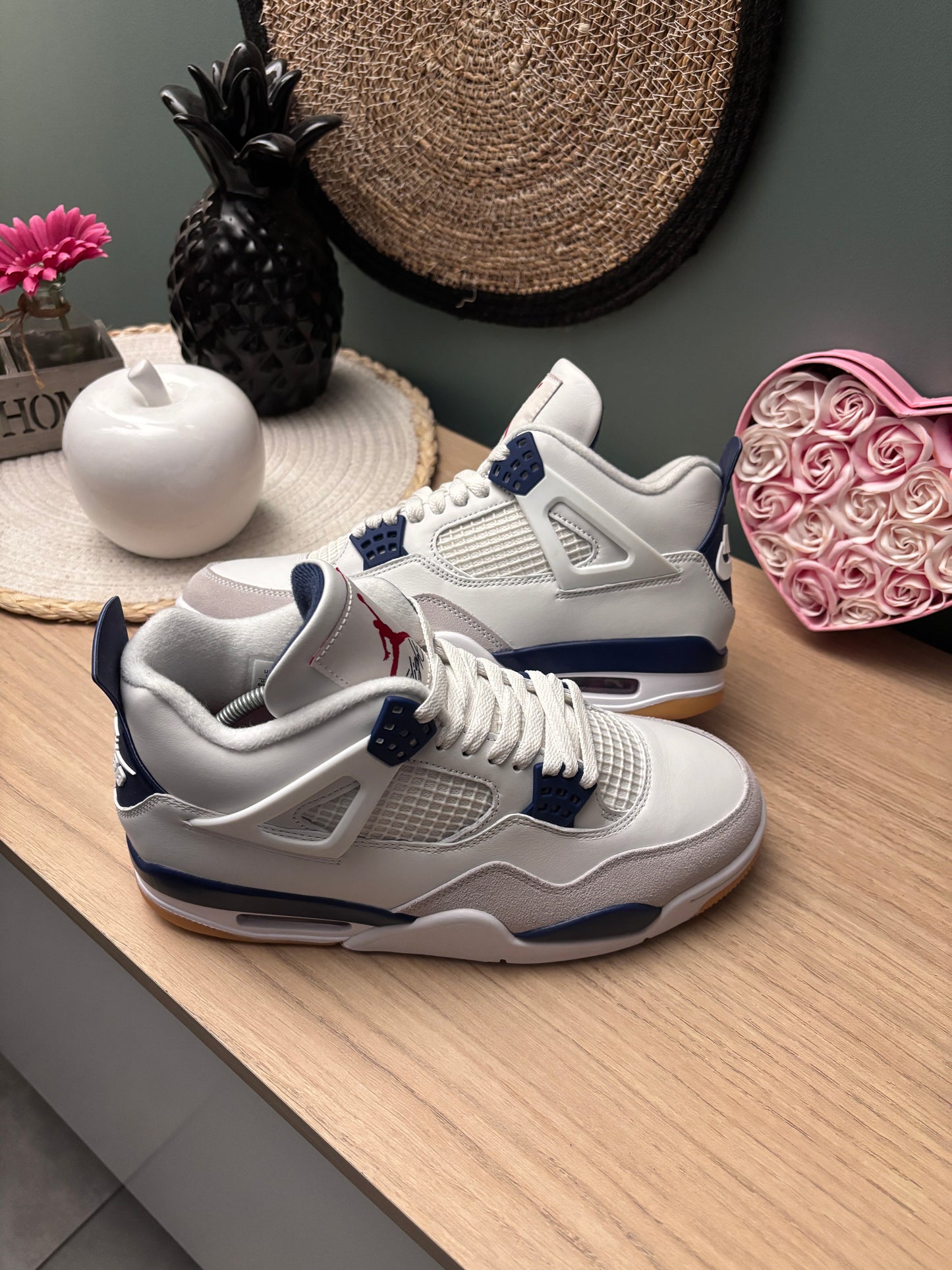 Air Jordan 4 Retro SB “Navy / Marine” – Photos réelles – En stock 🇫🇷