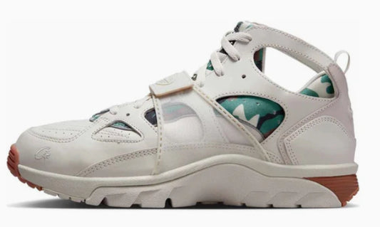 Nike Air Huarache x Corteiz Light Bone